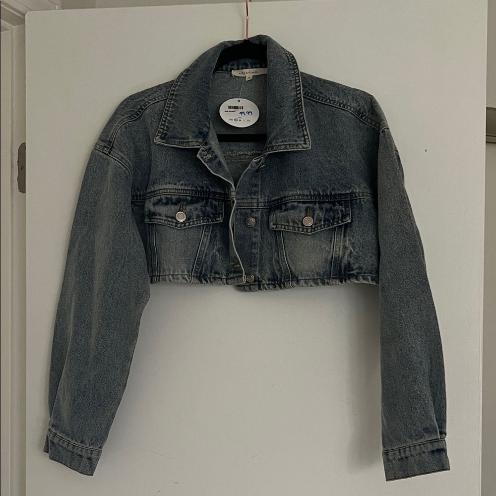 Cropped Denim Jacket - Picture 3 of 3